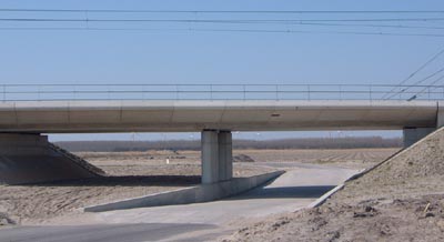 Nieuwe spoorbruggen